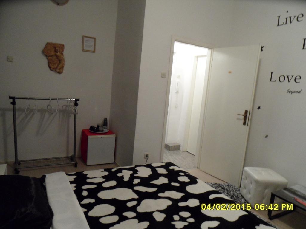 Rooms And Apartment Stambuk Split Room photo