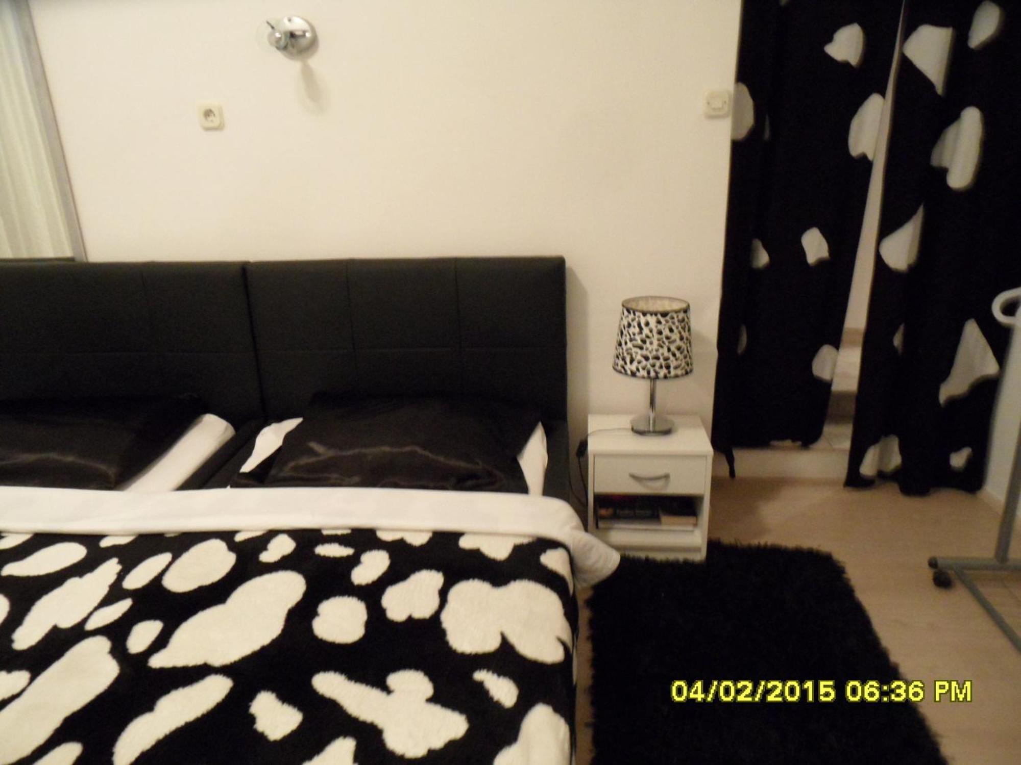 Rooms And Apartment Stambuk Split Room photo